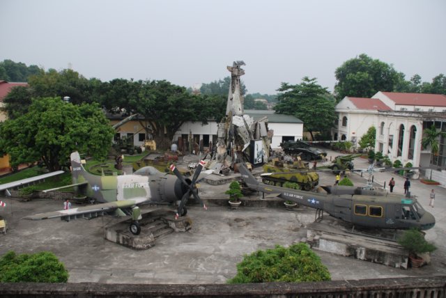 hanoimilitarymuseum.jpg