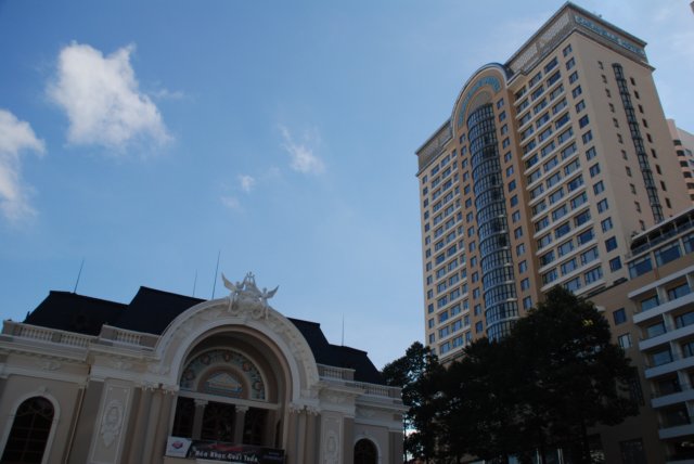 saigonoperahouse.jpg