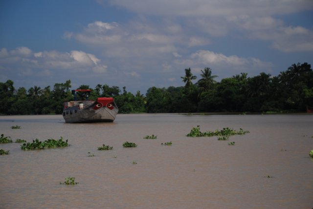 saigonriver.jpg
