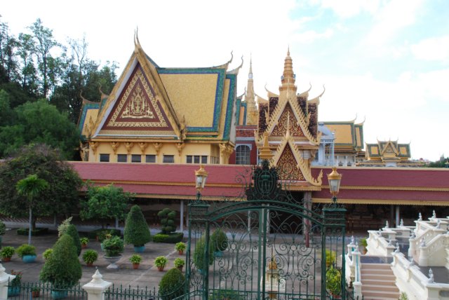 theroyalpalace.jpg