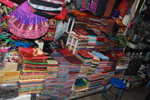 scarvesforsaleatthemarket.jpg