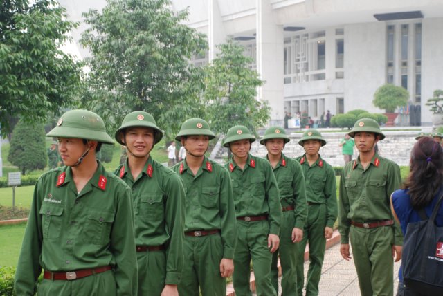 vietnamesearmysoldiers.jpg