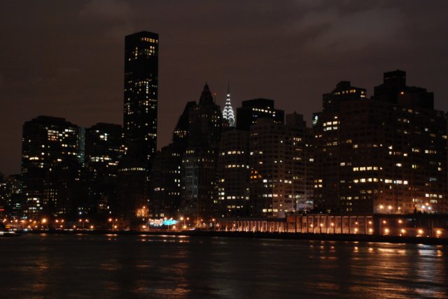 chryslerbuilding1.jpg