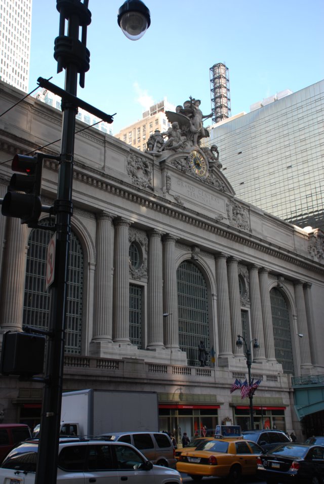 grandcentralstationoutside.jpg